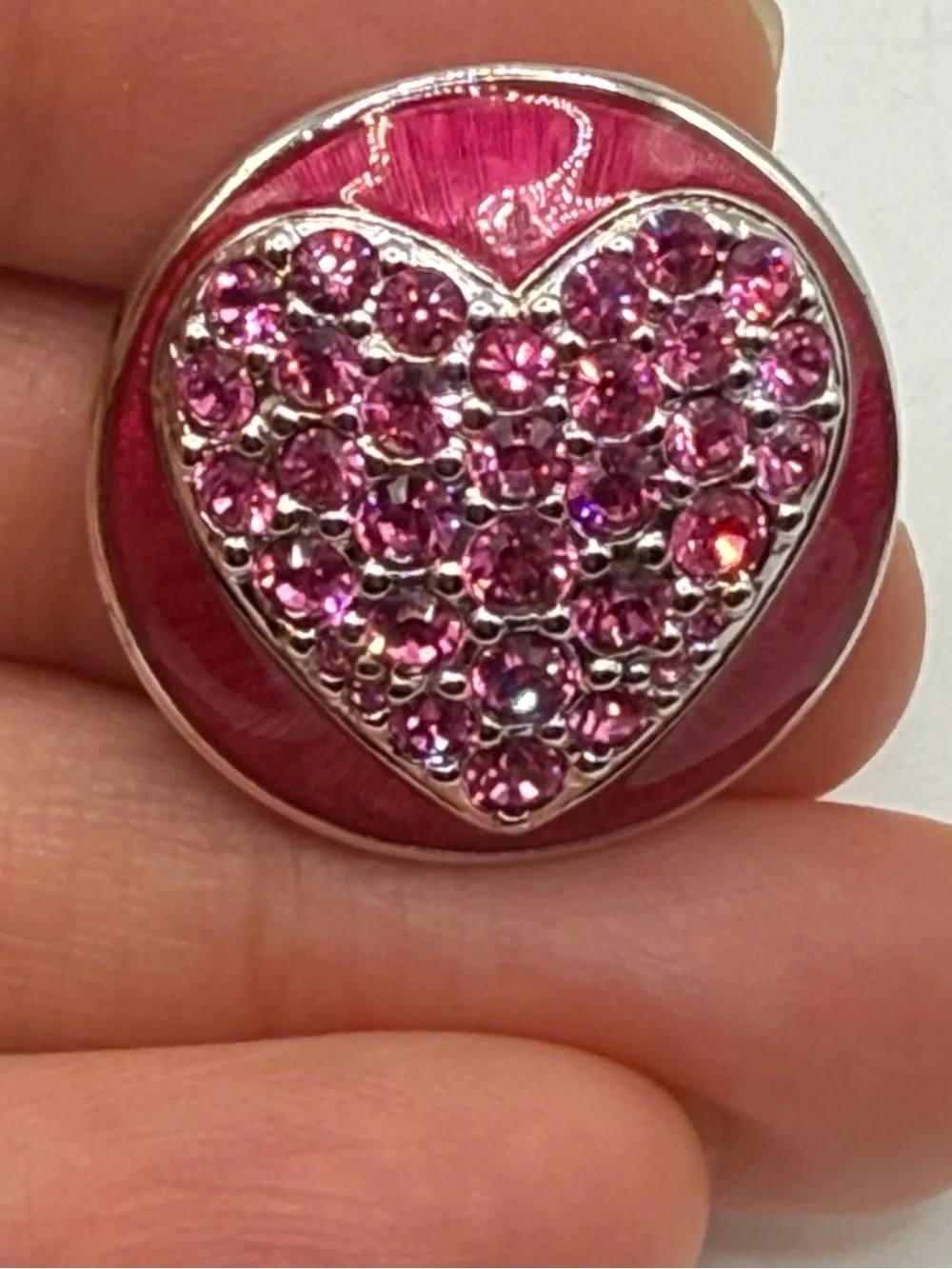Vintage Swarovski Swan Rhinestone Red Enamel‎ Heart Silver Tone Brooch Pin